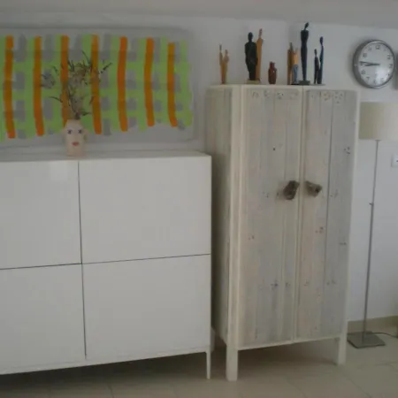 Manolis' House 2* İskados