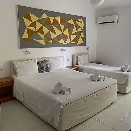 Apartahotel Manolis' House
