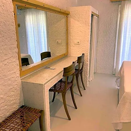 Manolis' House Lejlighedshotel 3*