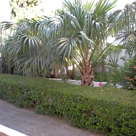 Manolis' House Lejlighedshotel 3*