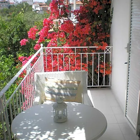 Manolis' House Skiathos by