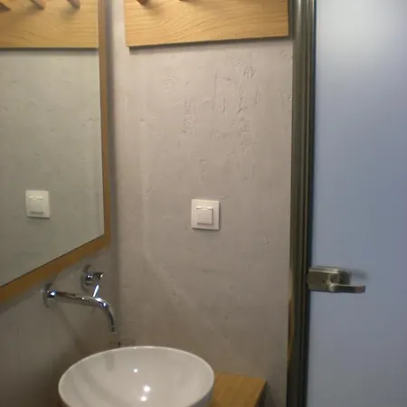 Ξενοδοχείο με διαμερίσματα Manoli's House