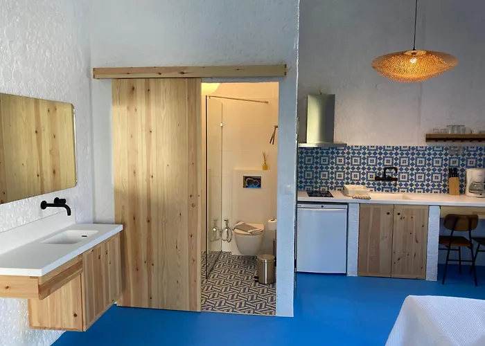 Apartahotel Manolis' House 4*