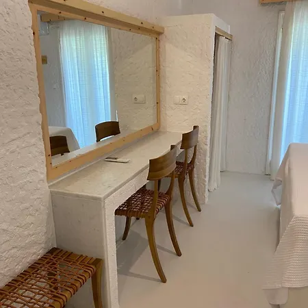 Lägenhetshotell Manolis' House