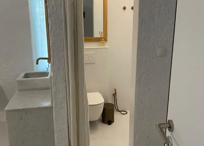 Lägenhetshotell Manolis' House 4*